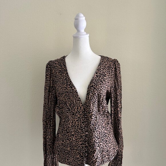 Reformation Nell Top SZXL Cheetah Print Deep V-neck Long Sleeves Button Down - Picture 1 of 8